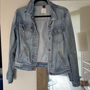 Light wash denim jacket